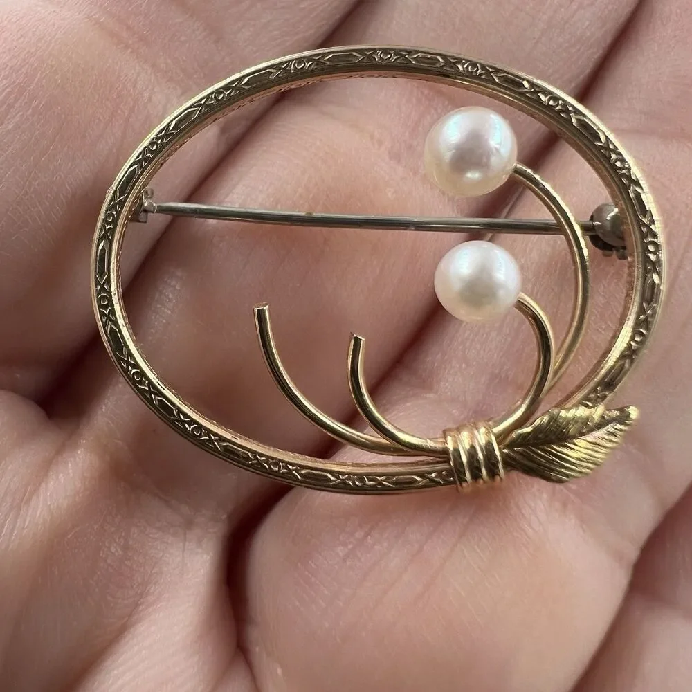VINTAGE KREMENTZ HANDCRAFTED OVAL GOLD TONE LEAF REAL CULTURED PEARLS BROOCH